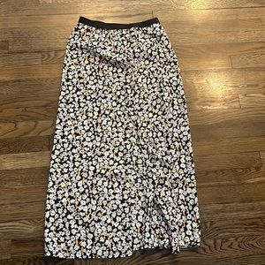 floral print maxi skirt
